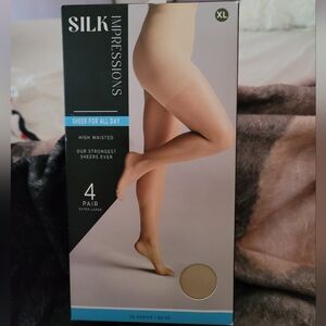 Silk Impressions Sheer Pantyhose Nylon Stockings 4-Pack Size XL 20‎ Denier Beige